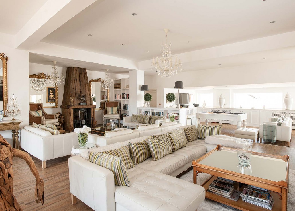 Angmering On Sea Beach House on West Sussex Beach